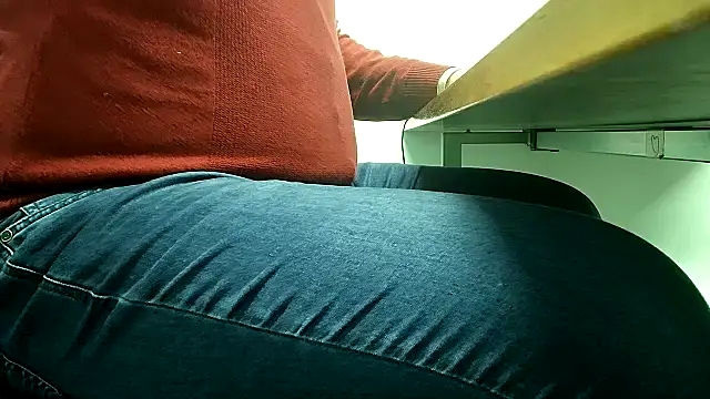 69bezfleku online show from January 14, 2026, 6:39 am