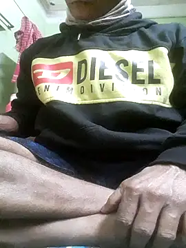 Snapshot of xxxsexy27 chatting on February 1, 2026, 7:01 pm xxxsexy27 online show from February 1, 2026, 7:01 pm