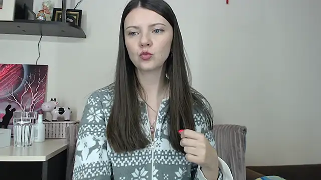 SugarTati online show from September 25, 2025, 6:58 pm