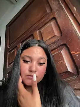 shayna all online show from April 22, 2026, 9:43 pm