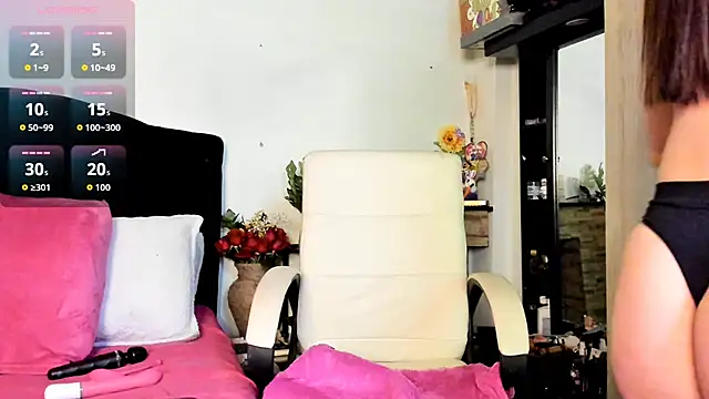 Snapshot of Carla_expit chatting on September 24, 2025, 10:48 pm Carla expit online show from September 24, 2025, 10:48 pm