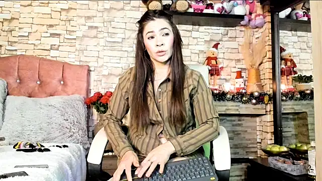 Snapshot of Carla_expit chatting on December 19, 2025, 12:36 am Carla expit online show from December 19, 2025, 12:36 am