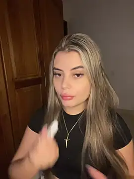 Snapshot of Miss_valeriaa chatting on May 21, 2026, 2:47 pm Miss valeriaa online show from May 21, 2026, 2:47 pm