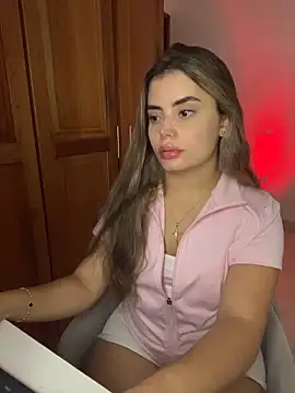 Snapshot of Miss_valeriaa chatting on February 28, 2026, 1:16 am Miss valeriaa online show from February 28, 2026, 1:16 am