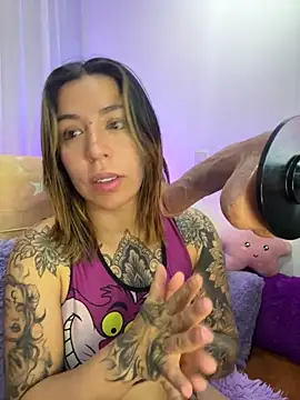  antonella dreamss online show from November 5, 2025, 5:21 am