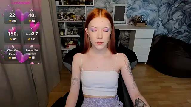 litl Mia online show from October 29, 2025, 3:44 pm