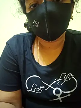 teddy-143 online show from December 21, 2025, 7:04 pm