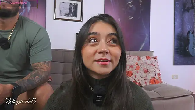 Bellapazzia online show from November 29, 2025, 4:40 pm