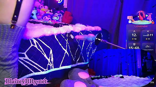 Snapshot of BlaizeyBBy chatting on February 8, 2025, 12:50 pm BlaizeyBBy online show from February 8, 2025, 12:50 pm