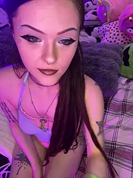 Snapshot of BlaizeyBBy chatting on March 9, 2025, 9:57 am BlaizeyBBy online show from March 9, 2025, 9:57 am