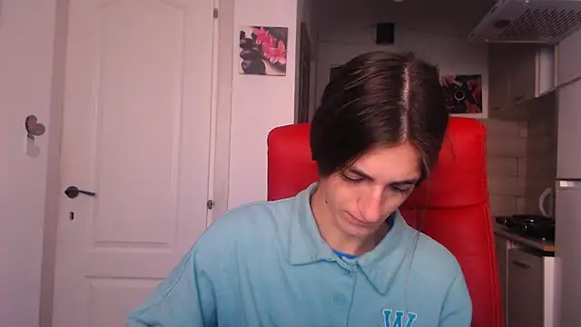 Snapshot of simyhvn chatting on September 29, 2025, 5:47 am simyhvn online show from September 29, 2025, 5:47 am