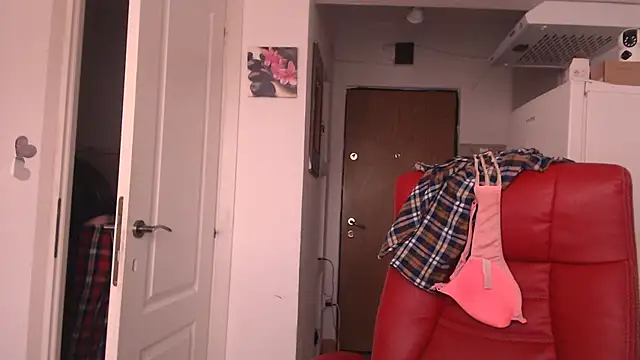 simyhvn online show from March 23, 2026, 5:07 am