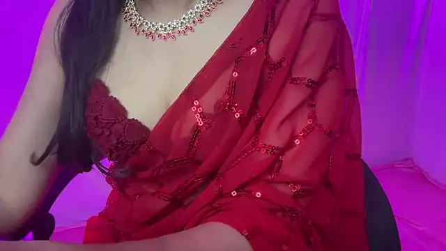 Snapshot of Queen_Angelena chatting on October 27, 2025, 5:36 pm Queen Angelena online show from October 27, 2025, 5:36 pm