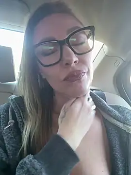 Snapshot of Sacha-xx chatting on February 24, 2026, 8:48 am Sacha-xx online show from February 24, 2026, 8:48 am