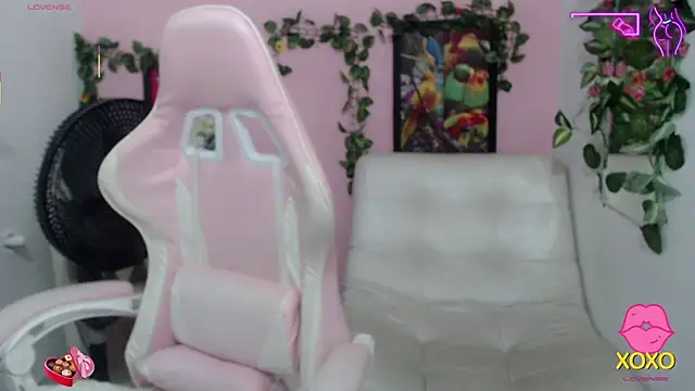 Snapshot of stepmother_105 chatting on October 17, 2025, 7:26 pm stepmother 105 online show from October 17, 2025, 7:26 pm