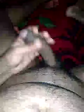 Snapshot of -epicene_bullock- chatting on January 20, 2025, 12:25 am -epicene bullock- online show from January 20, 2025, 12:25 am