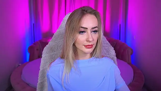 GraceCandy online show from September 23, 2025, 8:38 pm