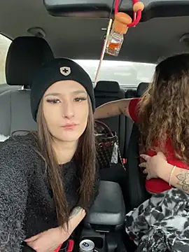 joanaelaa online show from January 29, 2025, 12:35 pm