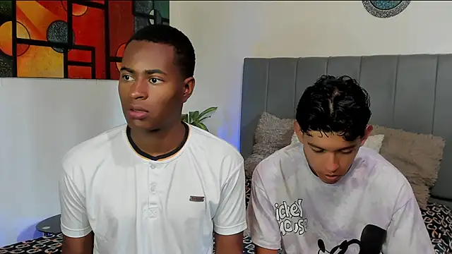 Snapshot of CrissBrownxxx chatting on October 31, 2025, 5:42 pm CrissBrownxxx online show from October 31, 2025, 5:42 pm