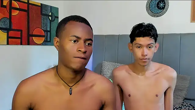 Snapshot of CrissBrownxxx chatting on October 30, 2025, 7:33 pm CrissBrownxxx online show from October 30, 2025, 7:33 pm