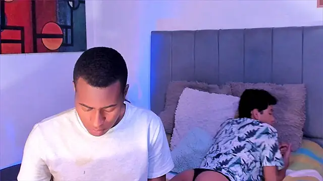 Snapshot of CrissBrownxxx chatting on October 10, 2025, 2:23 am CrissBrownxxx online show from October 10, 2025, 2:23 am