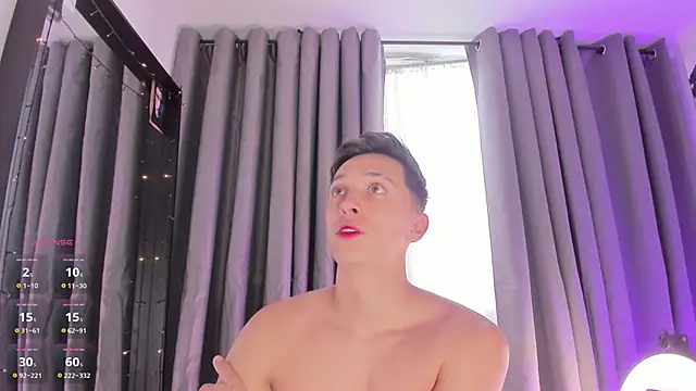 Thiago jones online show from November 2, 2025, 6:35 pm