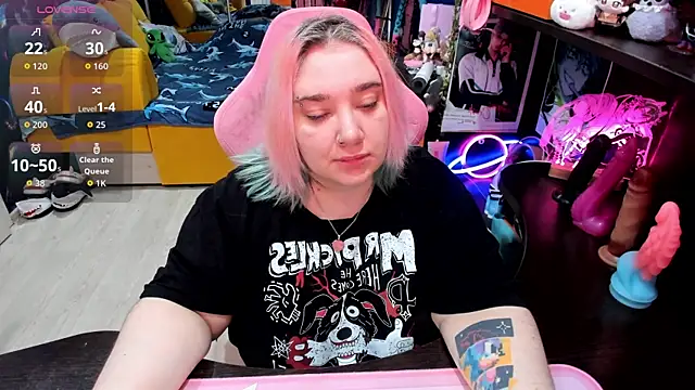 Softie Sofy online show from February 26, 2026, 3:39 am