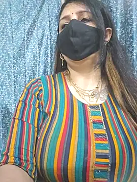 cute-tanvi online show from February 24, 2025, 1:24 am