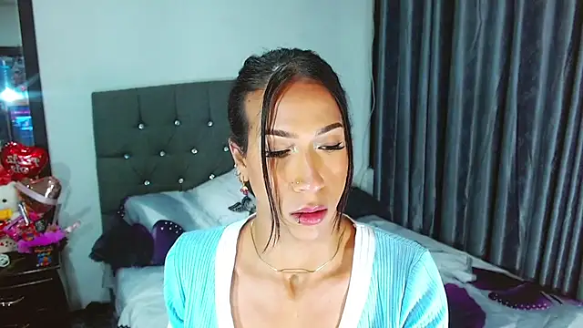 Kenisha Sweet online show from September 24, 2025, 11:43 pm