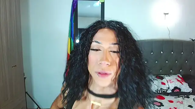 Snapshot of Kenisha_Sweet chatting on September 14, 2025, 11:05 pm Kenisha Sweet online show from September 14, 2025, 11:05 pm