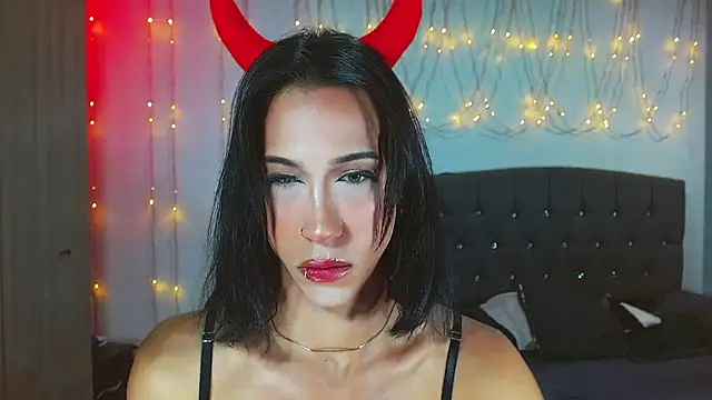 Snapshot of Kenisha_Sweet chatting on March 2, 2025, 9:08 pm Kenisha Sweet online show from March 2, 2025, 9:08 pm