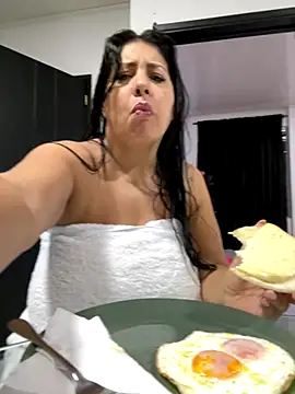 Snapshot of natural_bigboobs chatting on November 30, 2025, 10:49 am natural bigboobs online show from November 30, 2025, 10:49 am