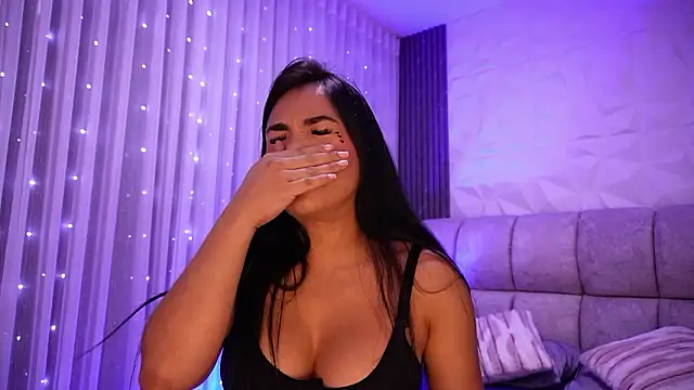 rousse coup online show from March 4, 2026, 7:10 pm