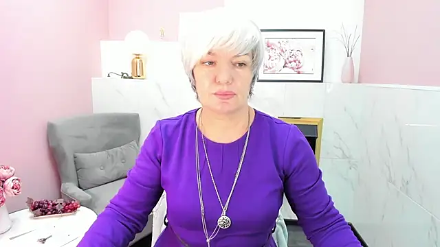 CarmenSoft online show from January 28, 2025, 8:36 pm