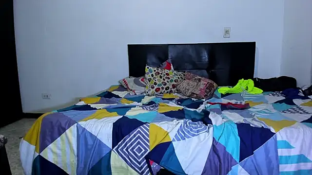 Snapshot of ares_sexxx chatting on February 7, 2026, 1:46 am ares sexxx online show from February 7, 2026, 1:46 am