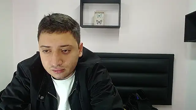 ares sexxx online show from March 3, 2025, 2:28 pm