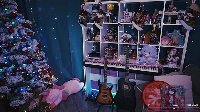 MadnessAlison online show from December 3, 2025, 3:11 pm