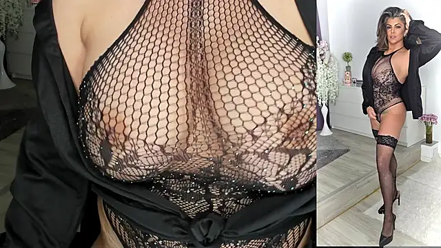 Domixdyva online show from October 15, 2025, 9:01 pm