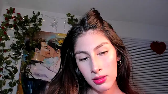 valeria gonzales  online show from January 28, 2025, 2:21 am