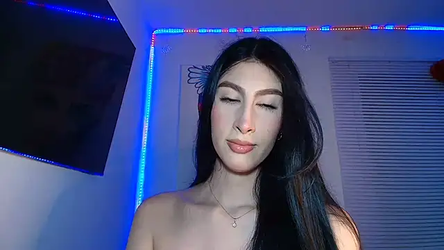 valeria gonzales  online show from February 25, 2026, 12:33 am