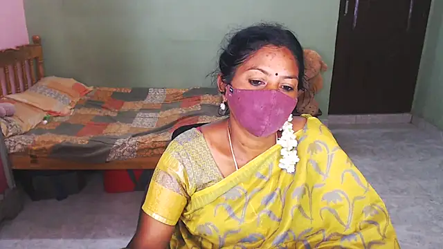 Snapshot of Novapol chatting on February 1, 2026, 12:14 pm Novapol online show from February 1, 2026, 12:14 pm