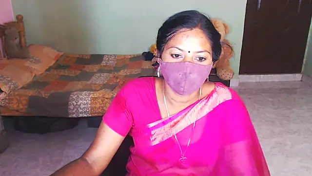 Snapshot of Novapol chatting on February 7, 2026, 4:31 am Novapol online show from February 7, 2026, 4:31 am