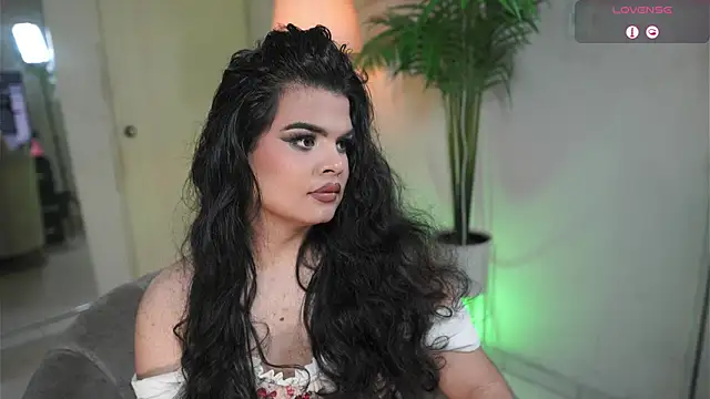 artechloe online show from October 3, 2025, 11:39 pm