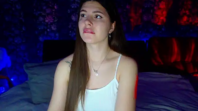 ViollinaLove online show from March 2, 2026, 8:38 pm