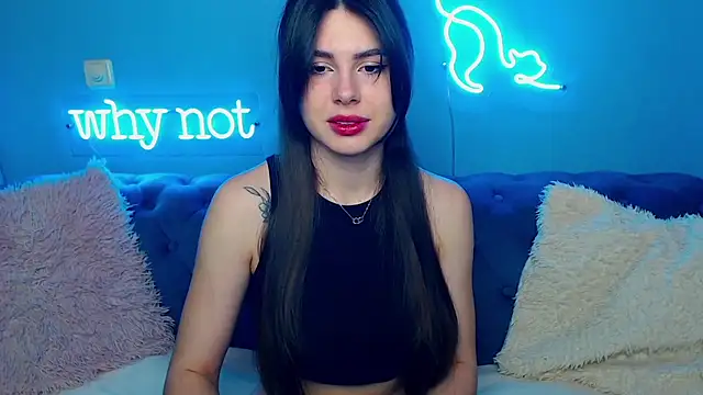 ViollinaLove online show from February 24, 2025, 5:43 am