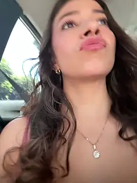 Snapshot of Hall_16 chatting on September 21, 2025, 5:18 pm Hall 16 online show from September 21, 2025, 5:18 pm