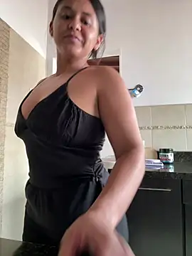 pleasureMyAss- online show from April 7, 2026, 6:10 pm