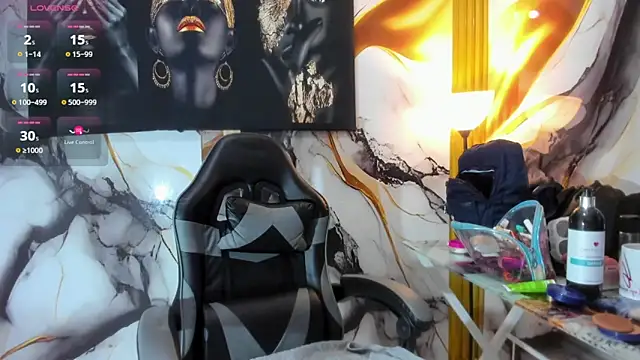 Eva MilfF online show from December 18, 2025, 12:31 pm