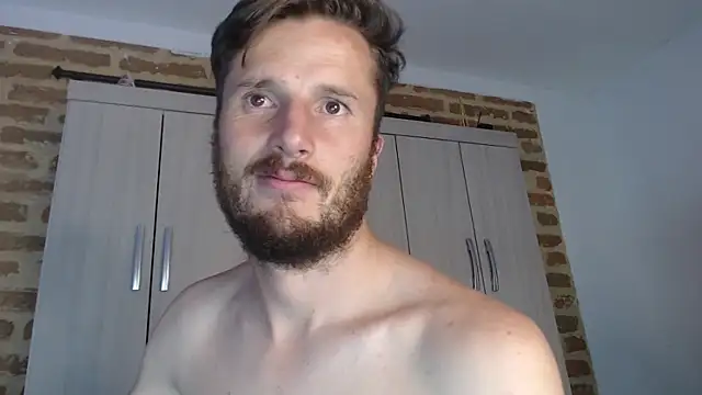 Snapshot of horse_man2 chatting on March 3, 2026, 6:20 am horse man2 online show from March 3, 2026, 6:20 am