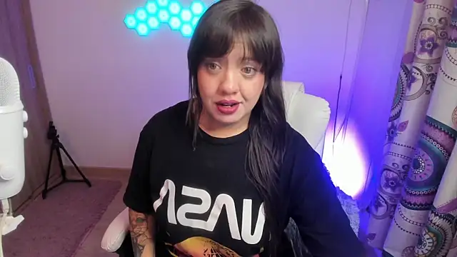 Snapshot of sophia_grants chatting on October 29, 2025, 6:01 am sophia grants online show from October 29, 2025, 6:01 am